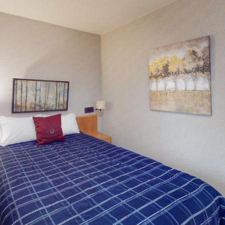 River Bank Lodge 2924 基斯通 外观 照片